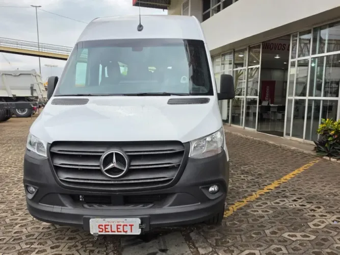 Mercedes-Benz Sprinter 417 Van L.t.a. 16L Diesel (e6) 2024