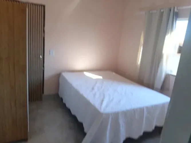 ALUGO KITNET MOBILIADA BEM LOCALIZADA EM PALMAS TO