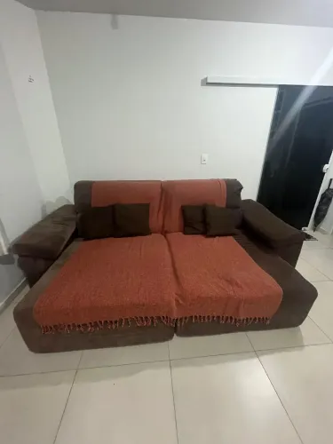 SOFÁ RETRÁTIL E RECLINÁVEL 5 LUGARES