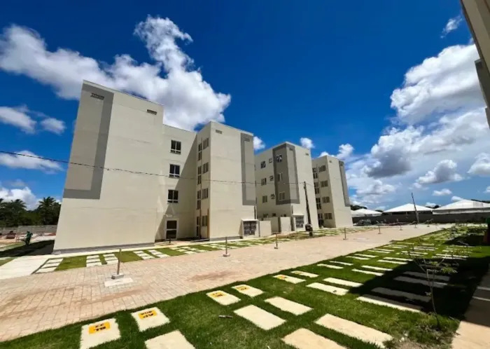 RS | ALUGO APARTAMENTO COM MOBÍLIA