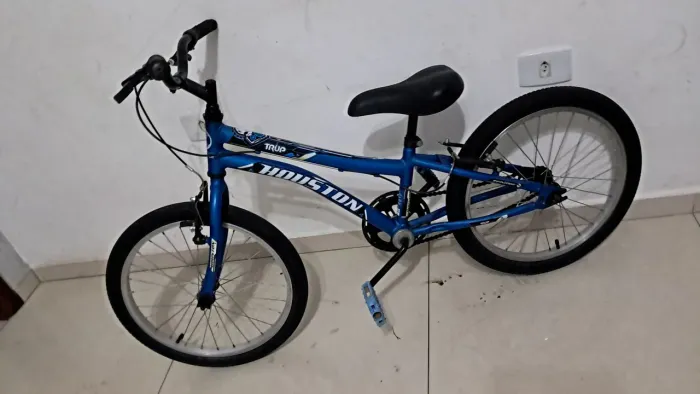 Bicicleta infantil Aro 20 só pegar e andar