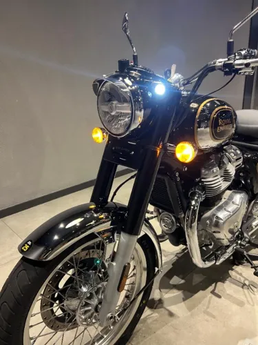 ROYAL ENFIELD CLASSIC 650CC 2027- BLACK CHROME - ZERO KM
