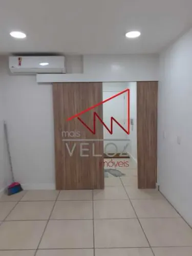 Sala - / Comercial / Centro
