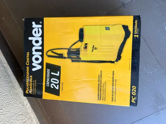 Pulverizador agrícola Costal Vonder 20 LTS