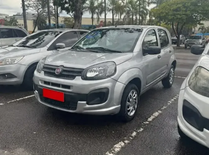 Fiat Uno Attractive 1.0 EVO Fire Flex 8V 5P 2021
