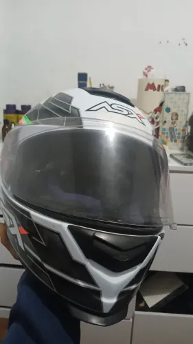 Capacete ASX