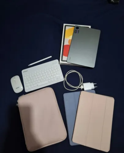 Tablet Redmi Pad SE 256GB/8GB Cinza Completo | Caixa, Carregador e Acessórios