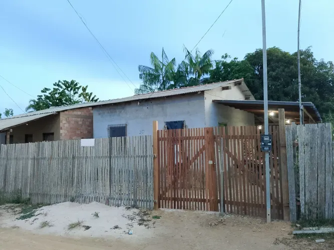 Casa a venda no jacamim. Em Perfeitas condições.