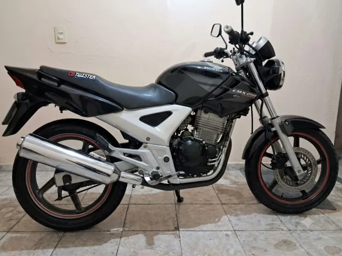 Cbx 250