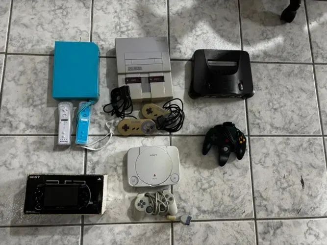 Lote Videogames antigos, Super nintendo, nintendo 64, Nintendo WII, PSOne e PSP Leia o anu