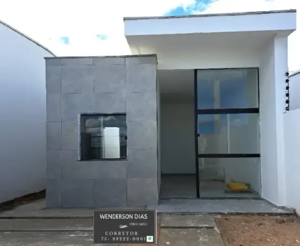 Na Gabriela Casa a Venda  muito linda e com localização Privilegiada #