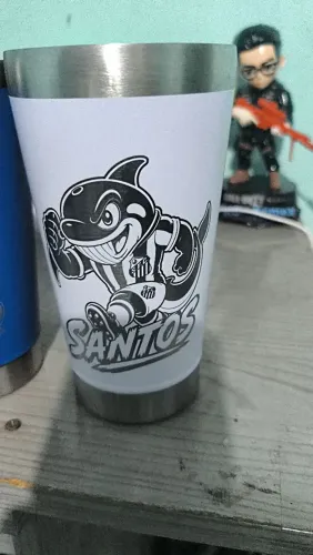 Copos e canecas térmicas personalizadas