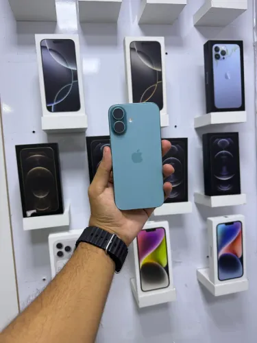 IPHONE 16 128 GB BATERIA 93% 
