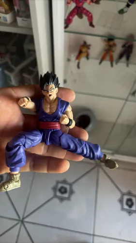 Gohan super hiro shf Bandai original