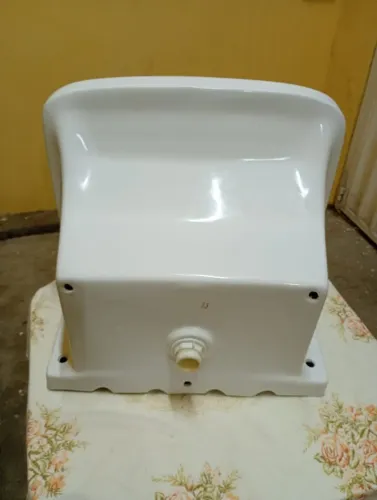 Tanque de louça Celite