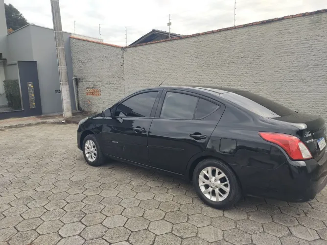Nissan Versa S 1.0 12V Flexstart 4P Mec. 2018