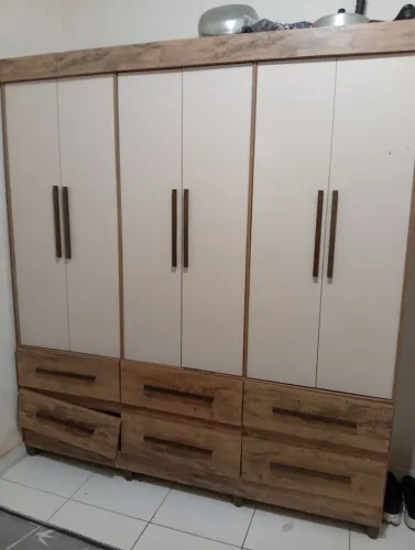 Guarda roupa