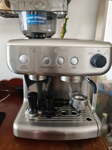 Cafeteira Espresso Oster Xpert Perfect Brew - 127V