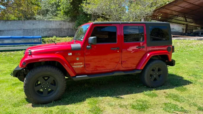 Jeep Wrangler Unlimited Sport 3.8 V6 199cv 2011
