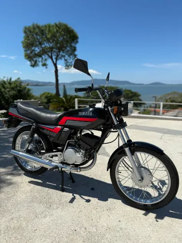 Yamaha RD 135 impecável