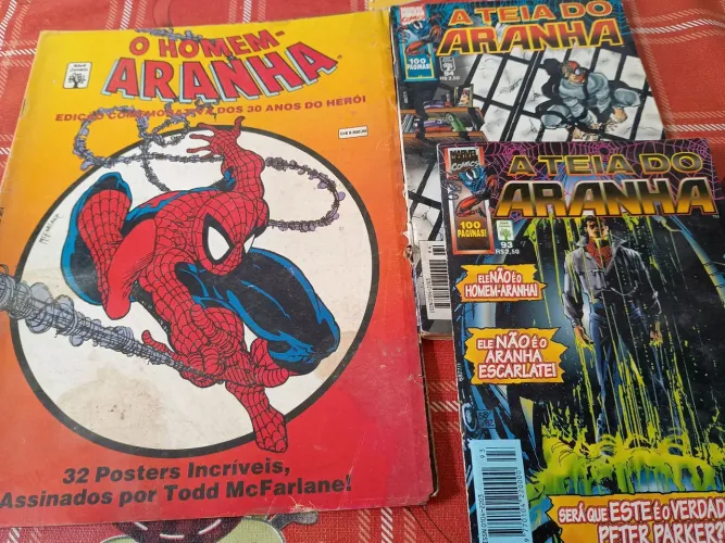 Revista pôster Homem Aranha arte de Todd MacFarlane 