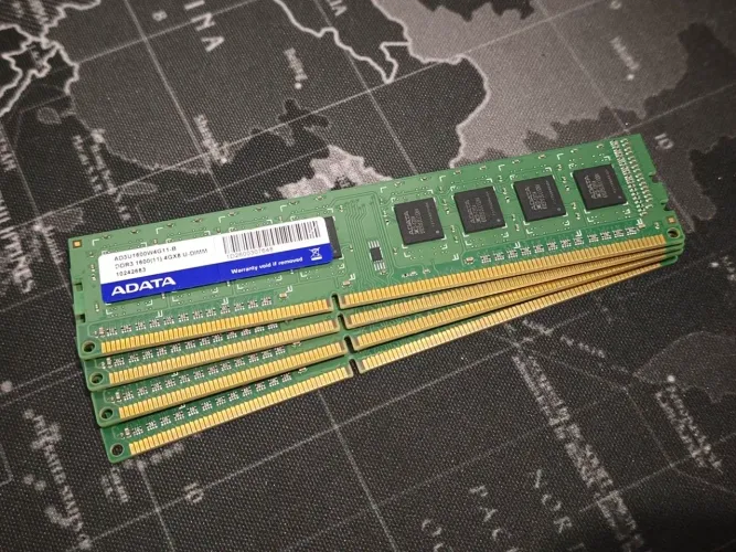 Memória RAM DDR3 4X4GB 1600MHZ