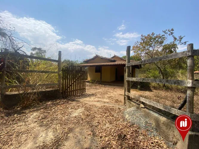 Sítio com 3 dormitórios à venda, 2500 m² por R$ 450.000,00 - Marques - Brumadinho/MG