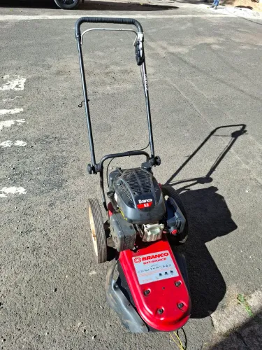 Roçadeira Corta Relva Branco 6 HP OPORTUNIDADE