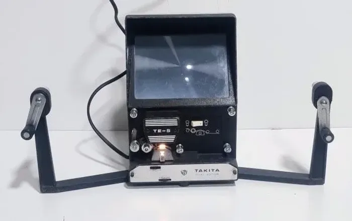 Editor Manual Takita TE-5 para filmes super 8