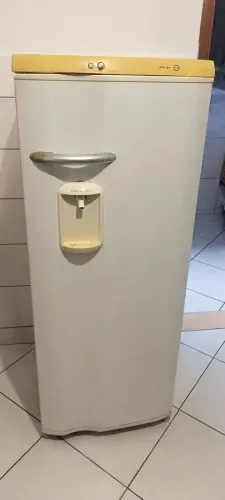 Geladeira Eletrolux usada