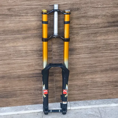 Suspensão Marzocchi 888 CR