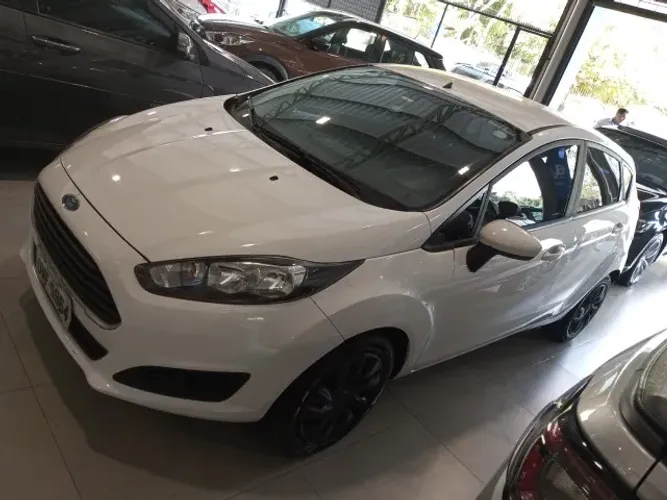 Ford Fiesta 1.5 16V Flex Mec. 5P 2015