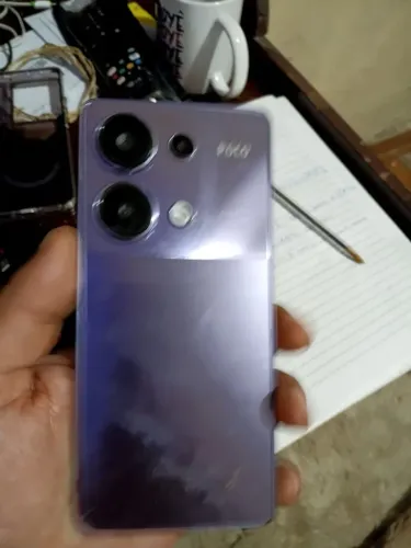 Celular Poco m6 Pró 800 pra sair rápido.