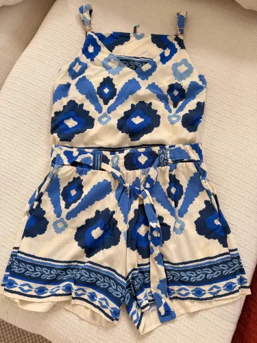 Conjunto short g e blusinha M líquido