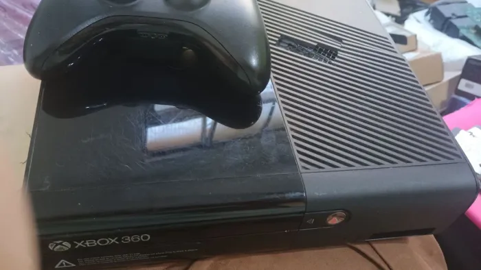 XBOX 360 COMPLETÍSSIMO CONTROLE FONTE ORIGINAIS HD500GB  280 JOGOS !