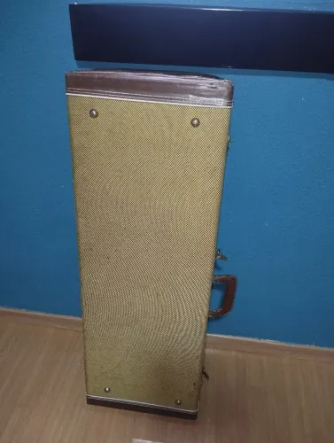 Vendo Hard-Case Para Guitarra - Usado.