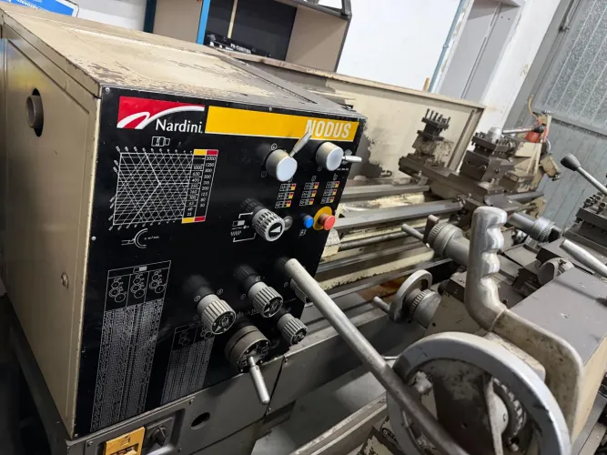 Torno Mecânico Nardini ND250
