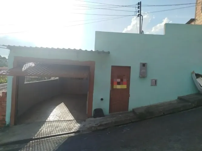 Linda casa no bairro cidade nova