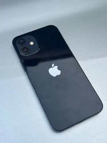 Vendo iPhone 12 ou troca