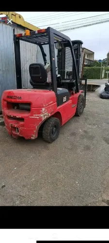Empilhadeira Hangcha 2.5 Ton Diesel (2022) - Torre Triplex