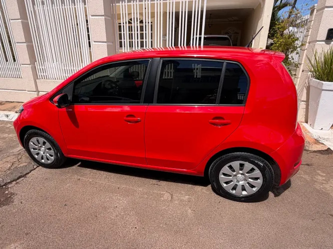Volkswagen Up! 1.0 Total Flex 12V 5P 2020