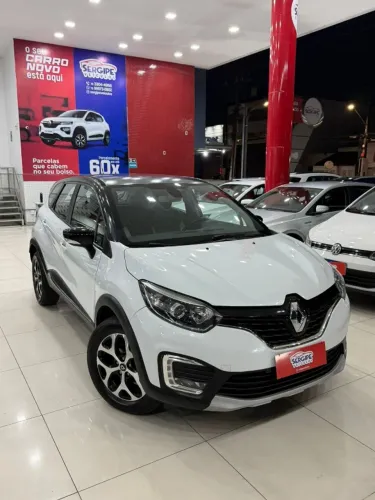Captur Intense 1.6 Aut. 2019 - Troco e Financio 