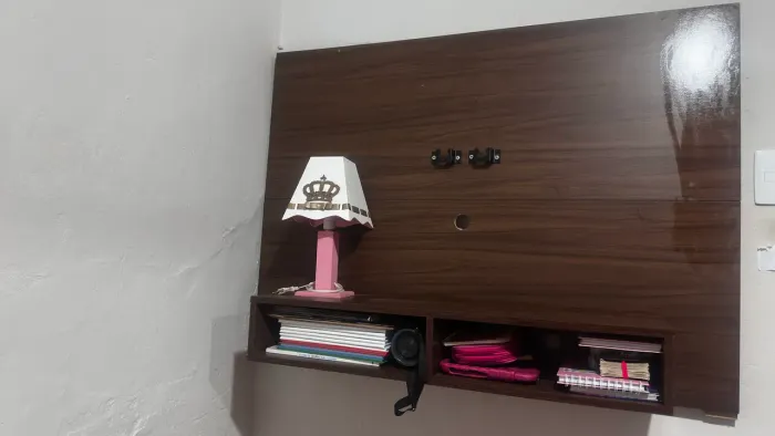 Painel TV em madeira