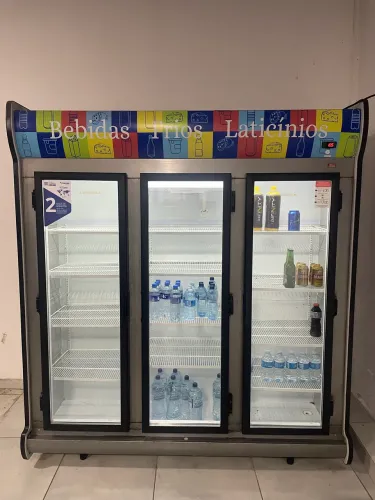 Freezer expositor 3 Portas 