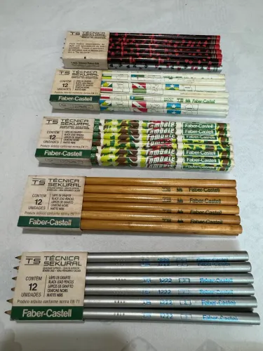 Fardo com 12 lápis raríssimos/ anis 80 da Faber Castell estampas variadas ( a escolher )