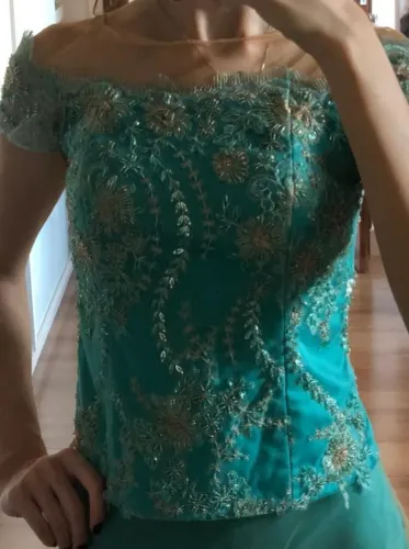 Conjunto Saia e blusa usado 1 vez 