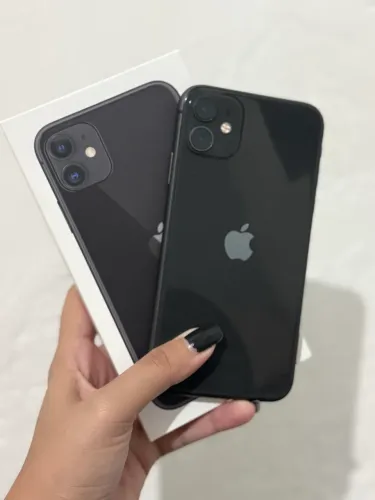 iPhone 11 64gb com caixa
