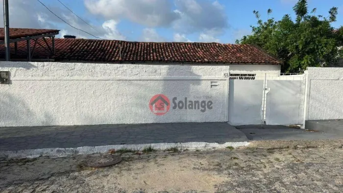 Casa Castelo Branco R$ 330 Mil