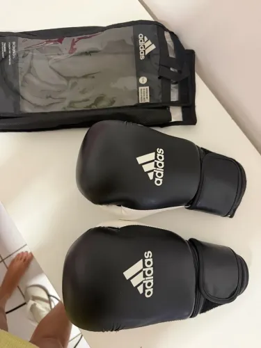 Luva de Boxe - Adidas