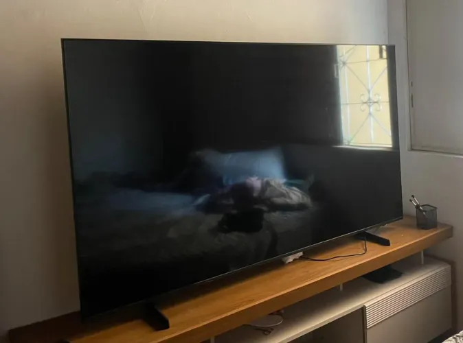 Vendo semi nova TV SAMSUNG 65 POLEGADAS semi nova nota fiscal